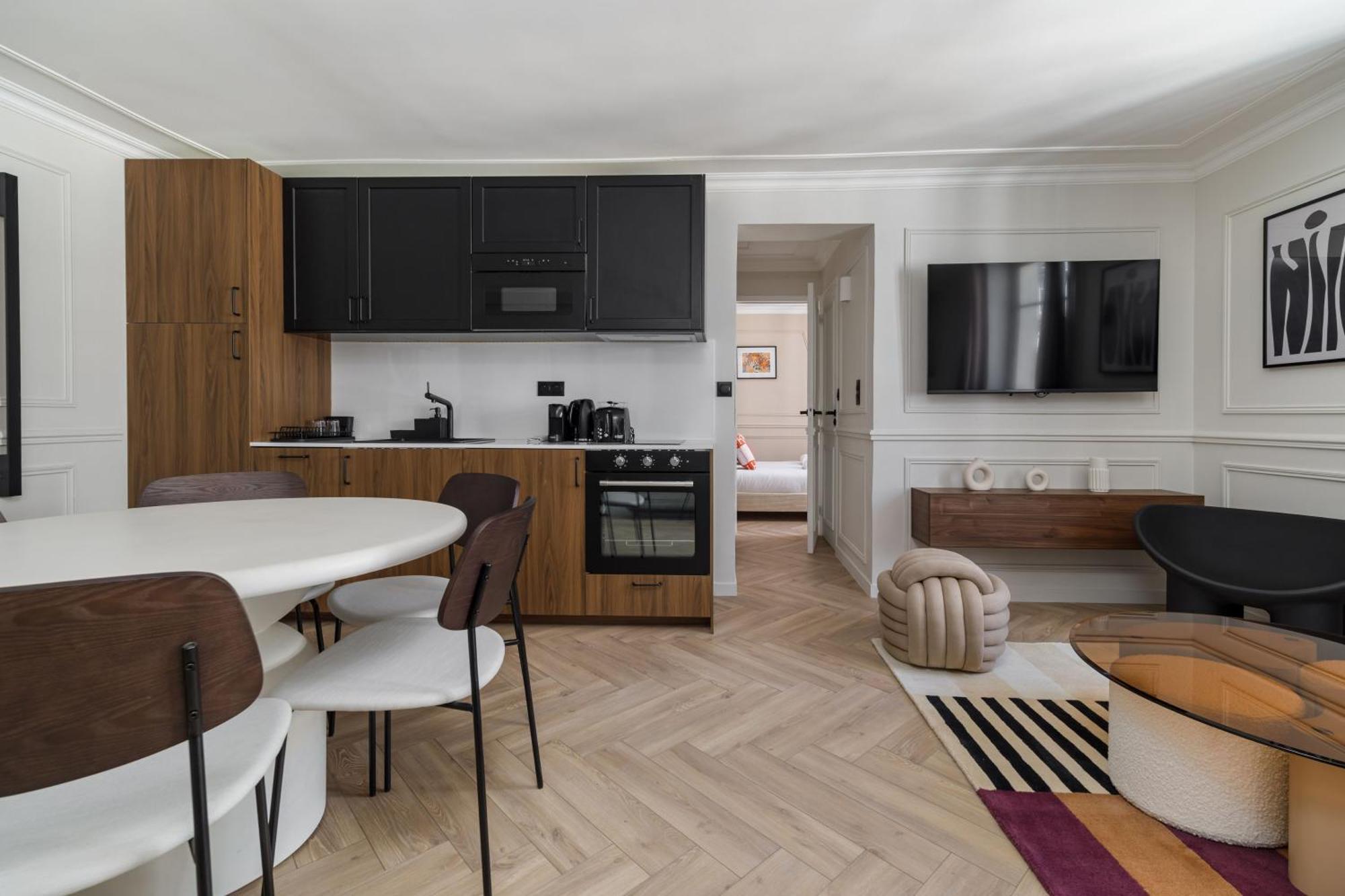 Poetic Stay - Louvre Париж Экстерьер фото
